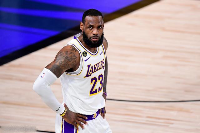 29记三分平历史纪录！绿军揭幕战大胜尼克斯